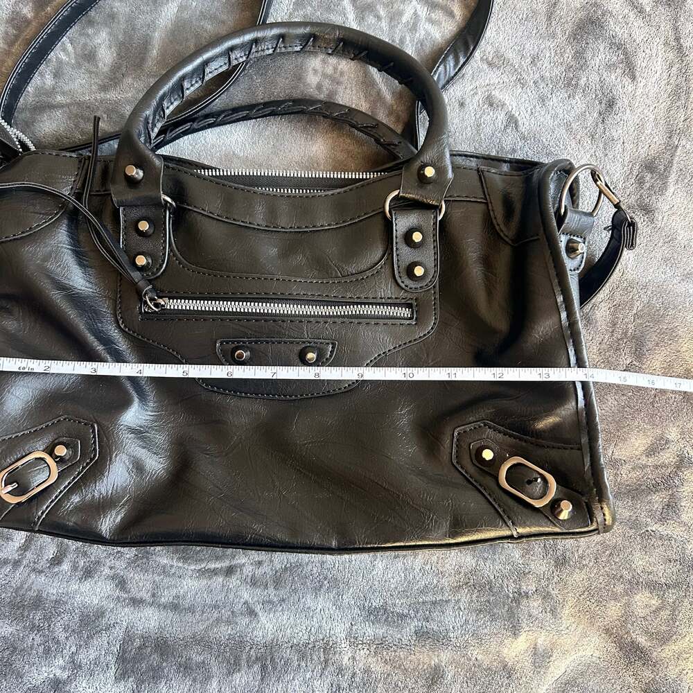 Classic Black City Moto Style Bag – Vegan Leather, Edgy & Practical - Picture 5 of 8